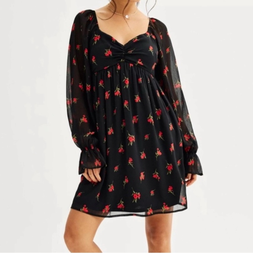 Black Long Sleeve Skater Style Dress NWT